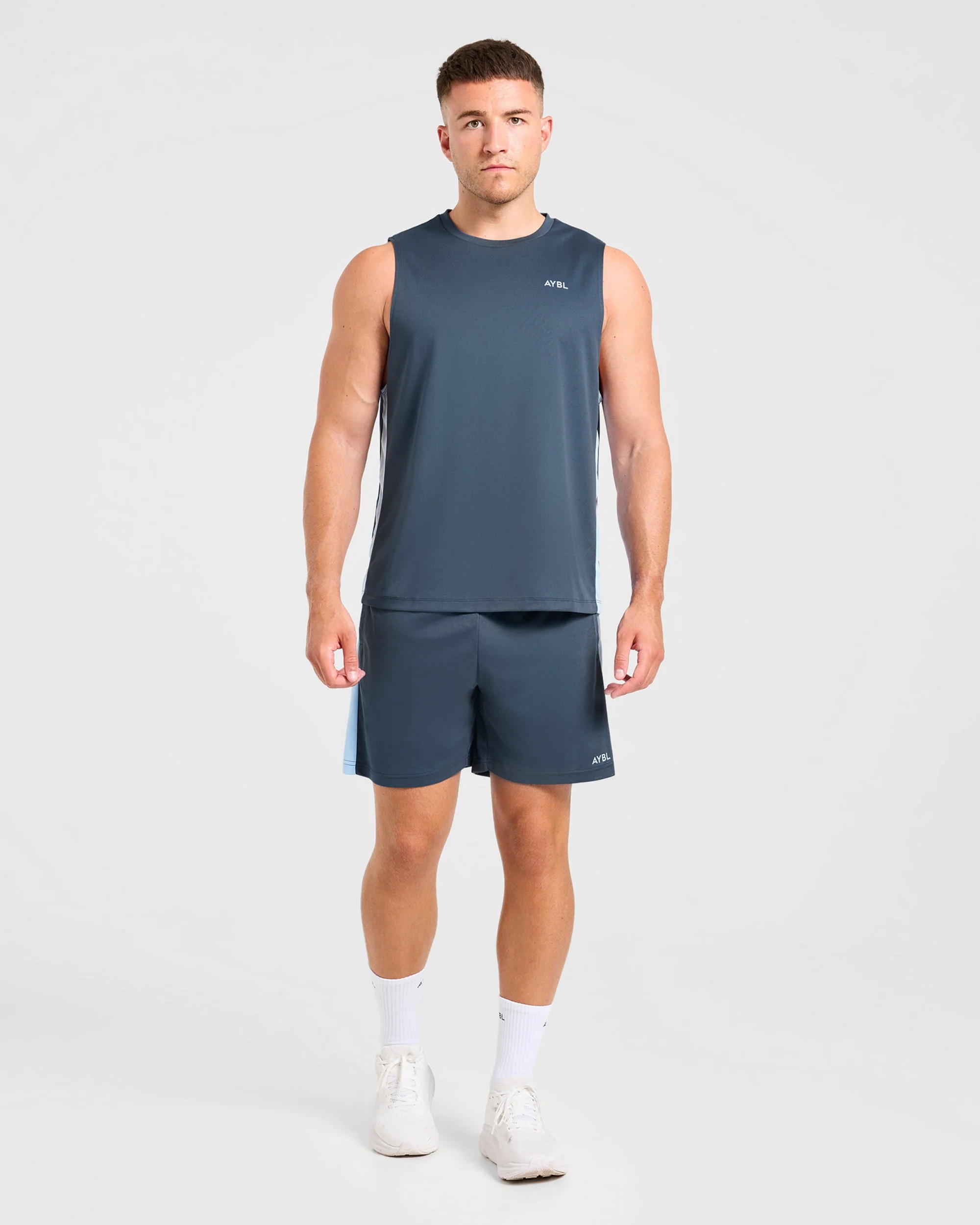Active Vest - Muted Navy/Light Bleu - Image 5