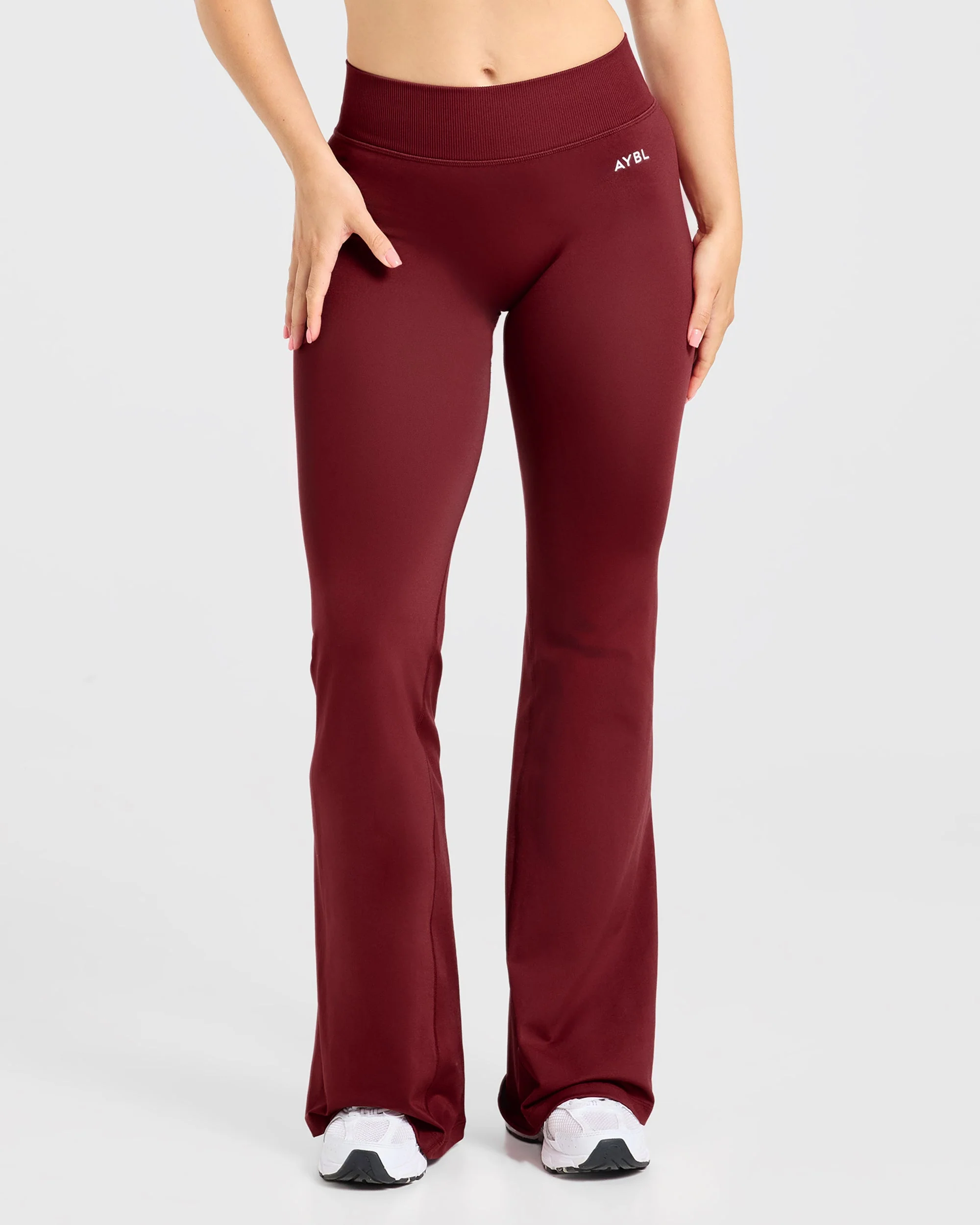 Adapt Seamless Flared Leggings - Autumn Rouge - Image 2