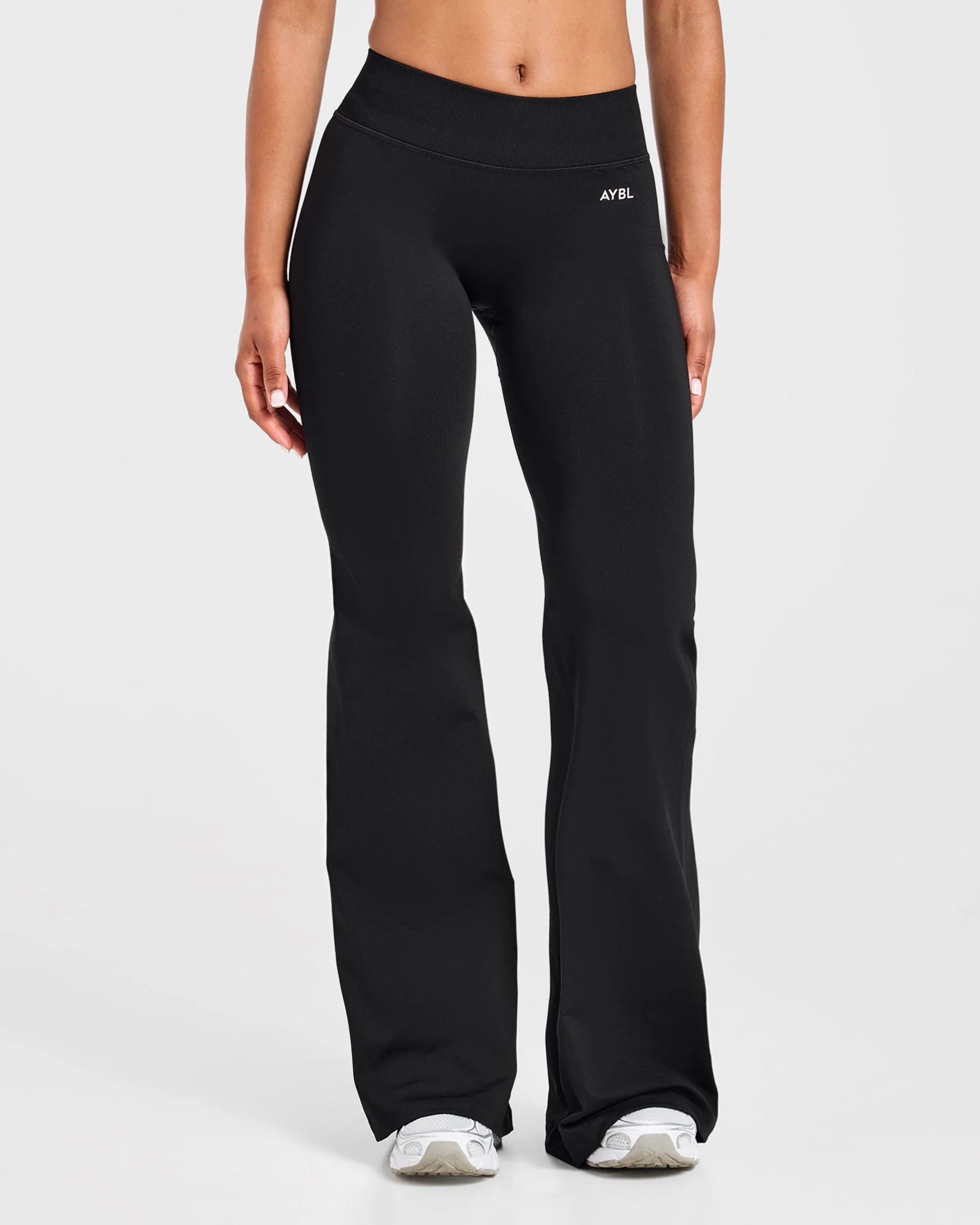 Adapt Seamless Flared Leggings - Noir - Image 2