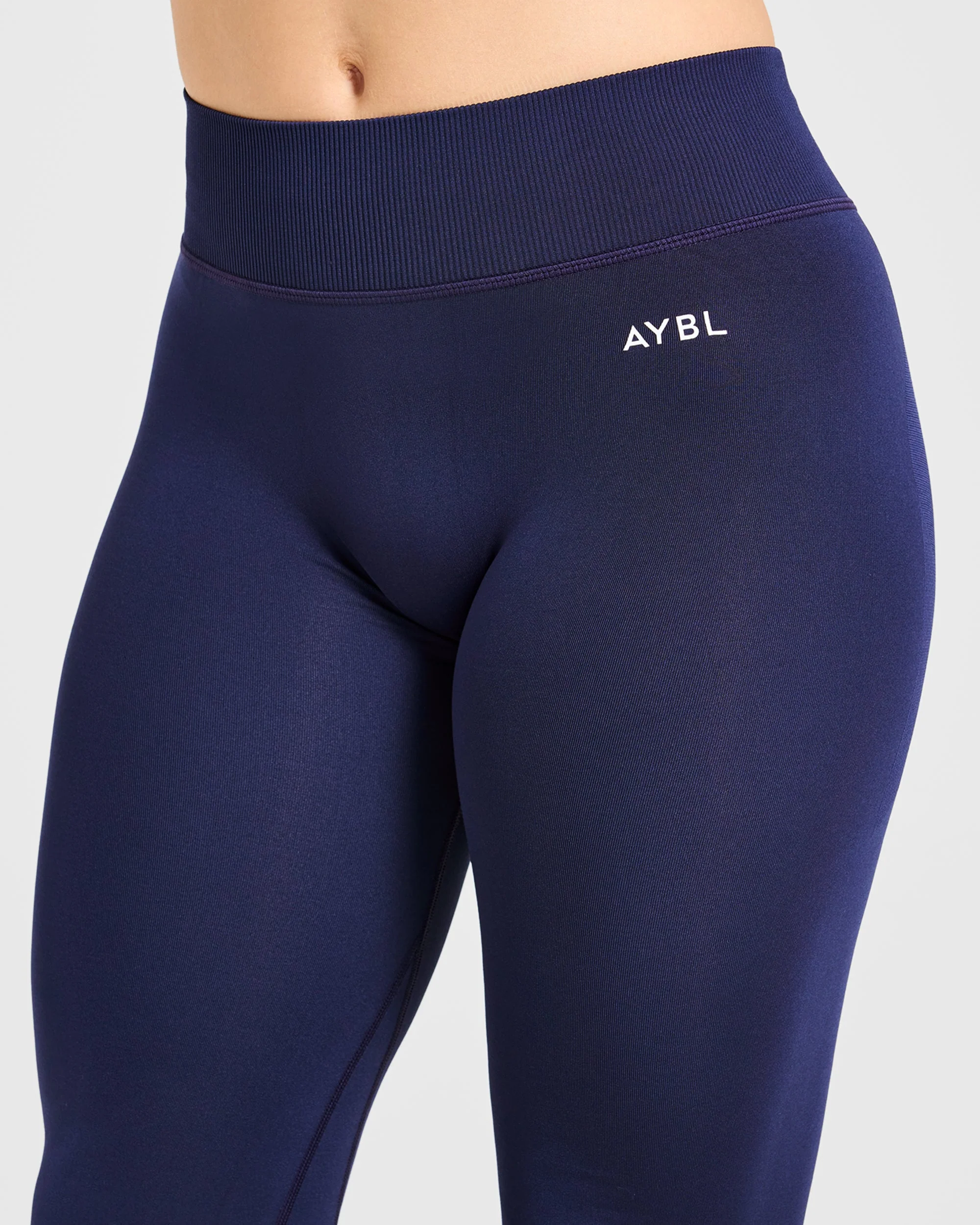 Adapt Seamless Flared Leggings - Deep Navy - Image 5