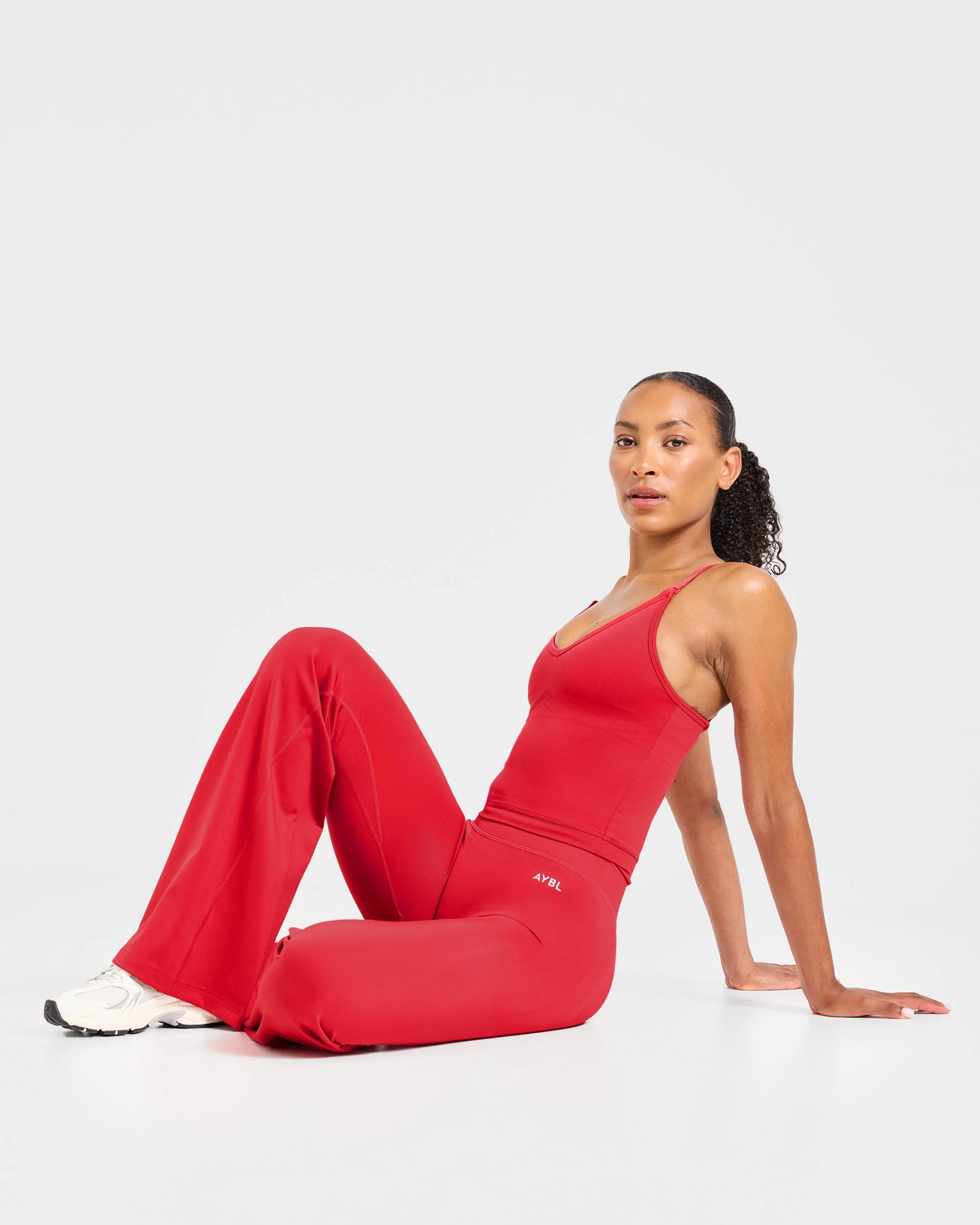 Adapt Seamless Flared Leggings - Salsa Rouge - Image 7