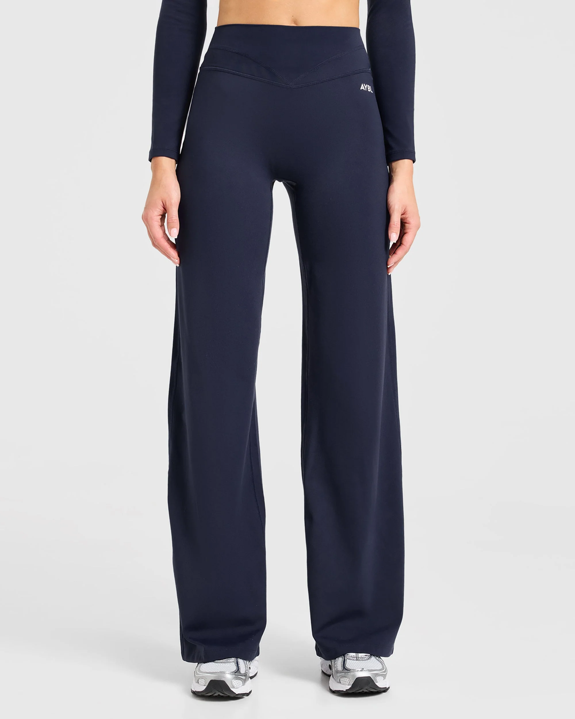 Engage Straight Leg Leggings - Deep Navy