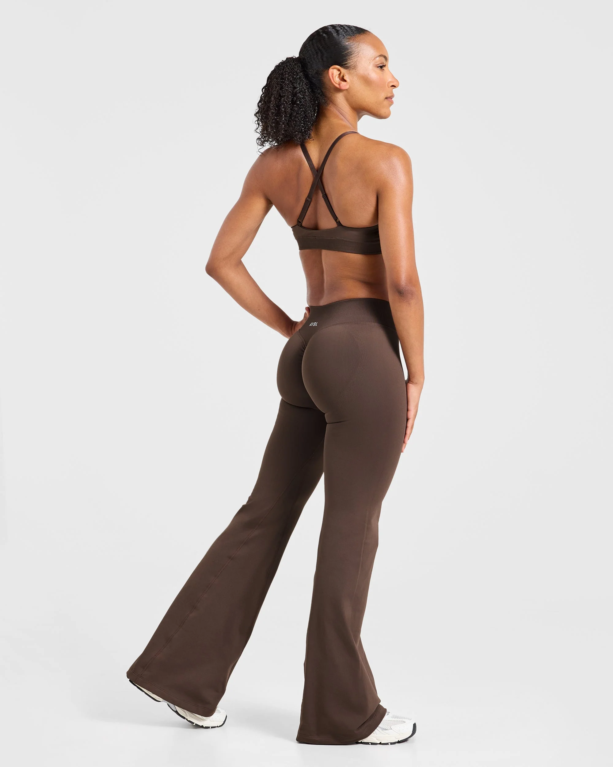 Enhance Seamless Flared Leggings - Marron - Image 4