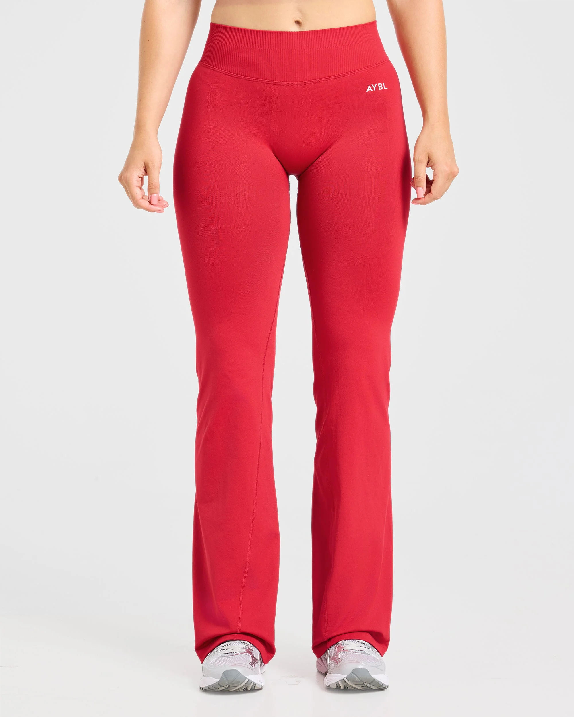 Enhance Seamless Flared Leggings - Rouge - Image 2