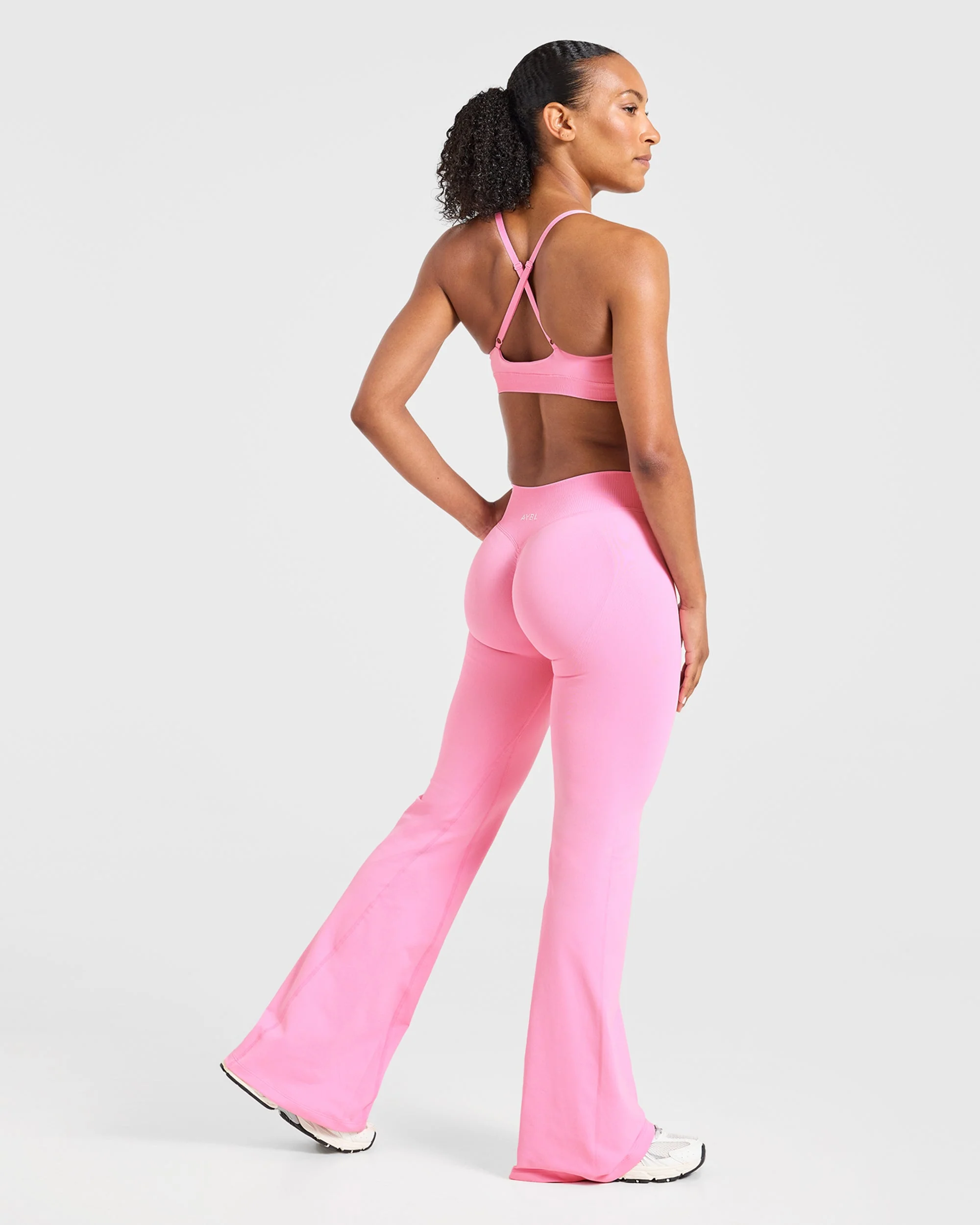 Enhance Seamless Flared Leggings - Sugar Rose - Image 4