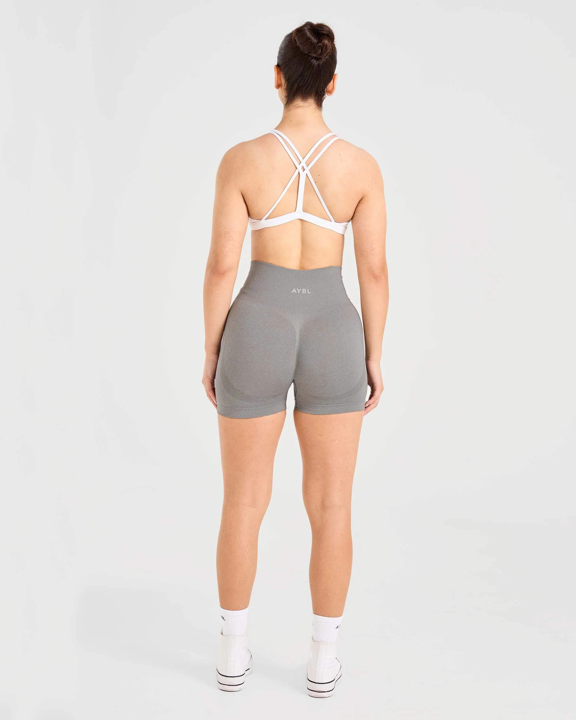 Essential Strappy Sports Bra - Blanc - Image 4