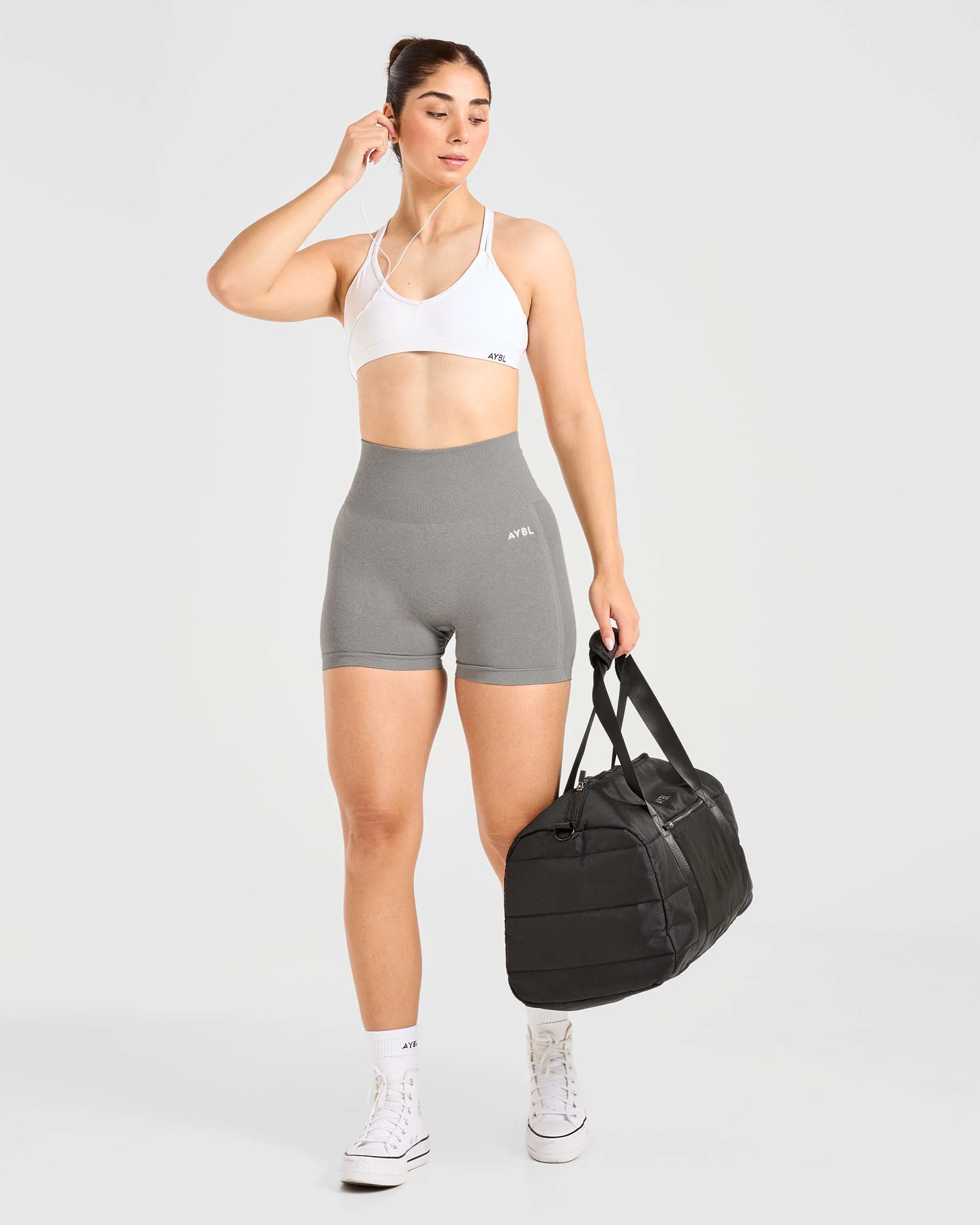 Essential Strappy Sports Bra - Blanc - Image 8
