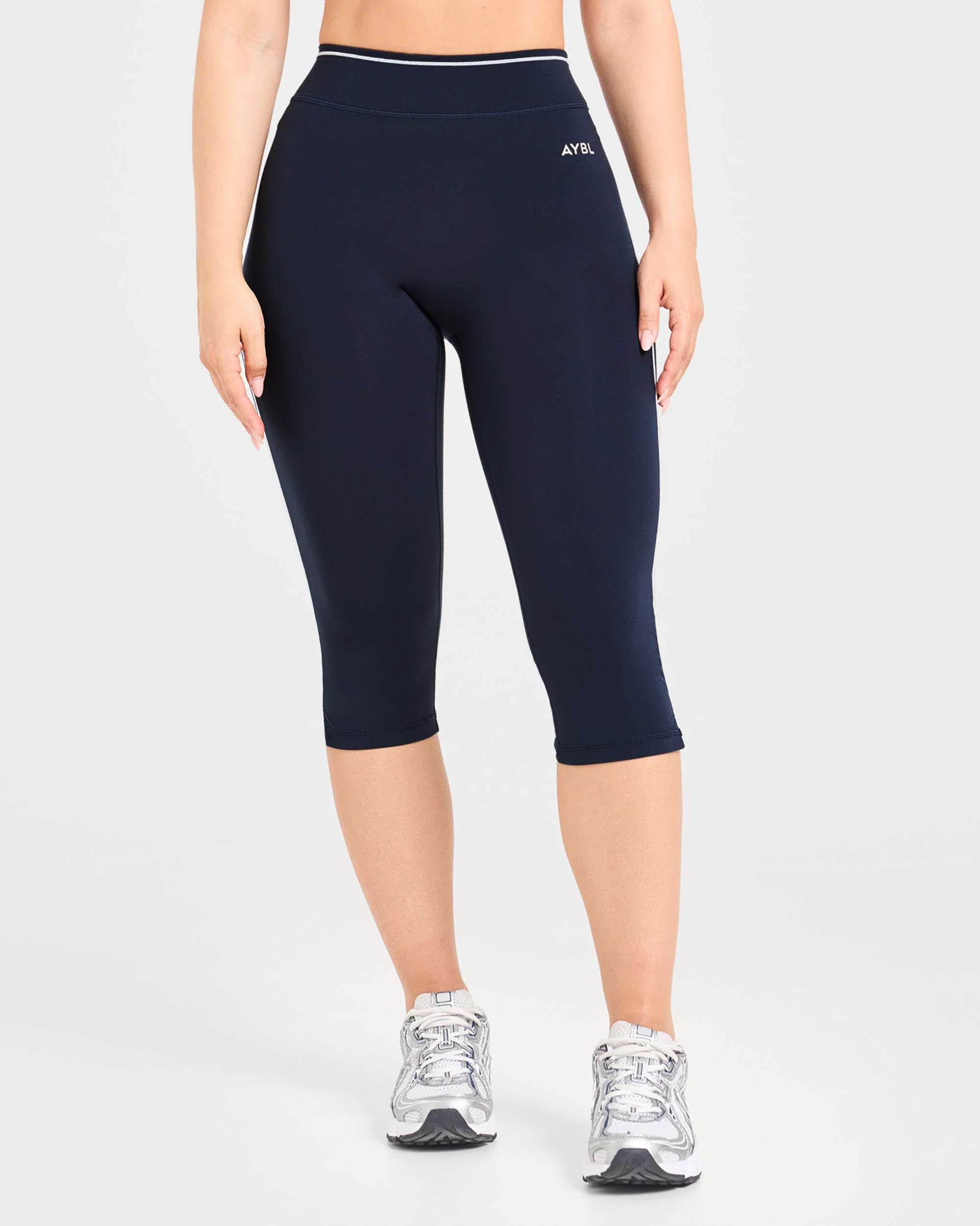Form Capris - Muted Navy