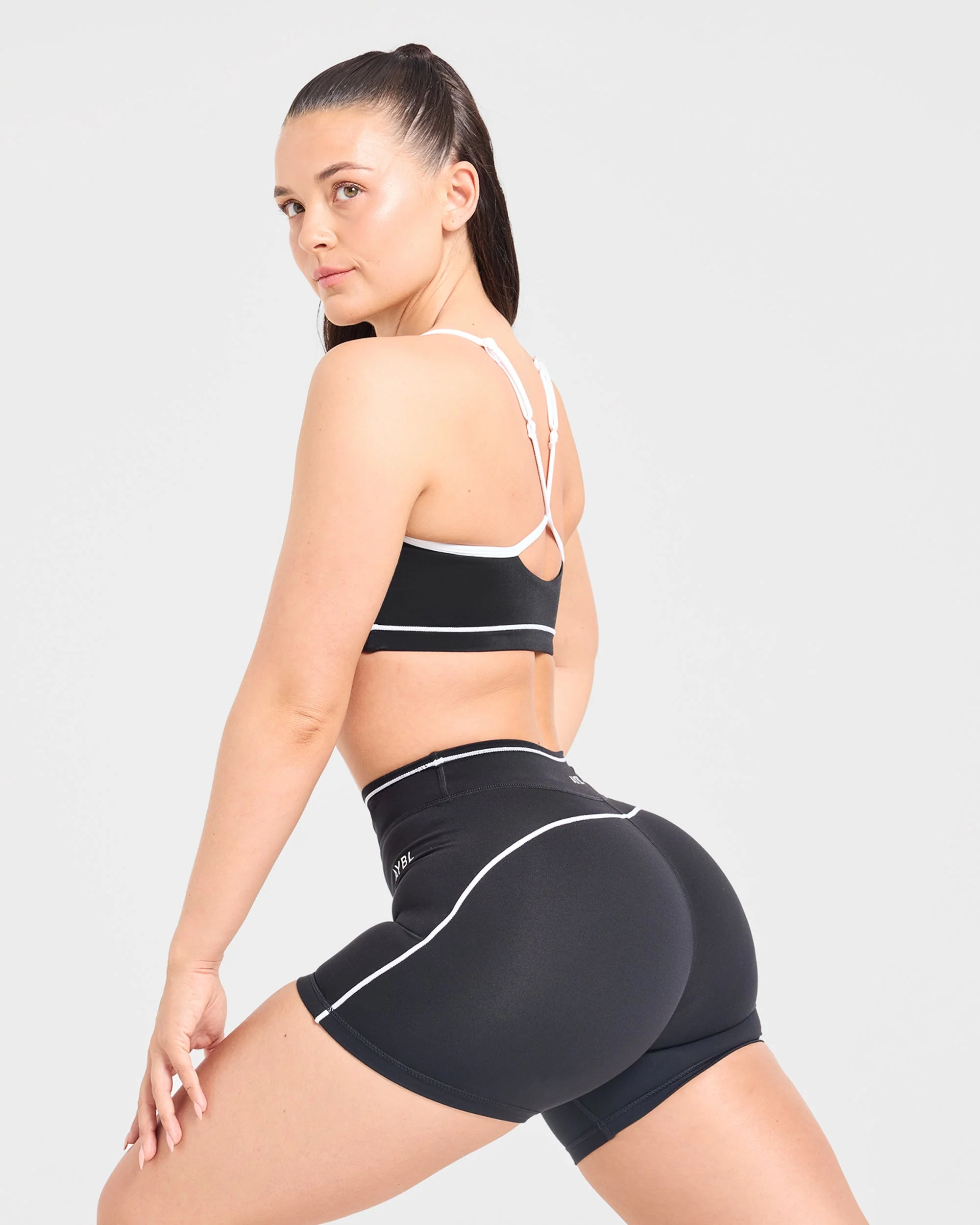Form Shorts - Noir - Image 7