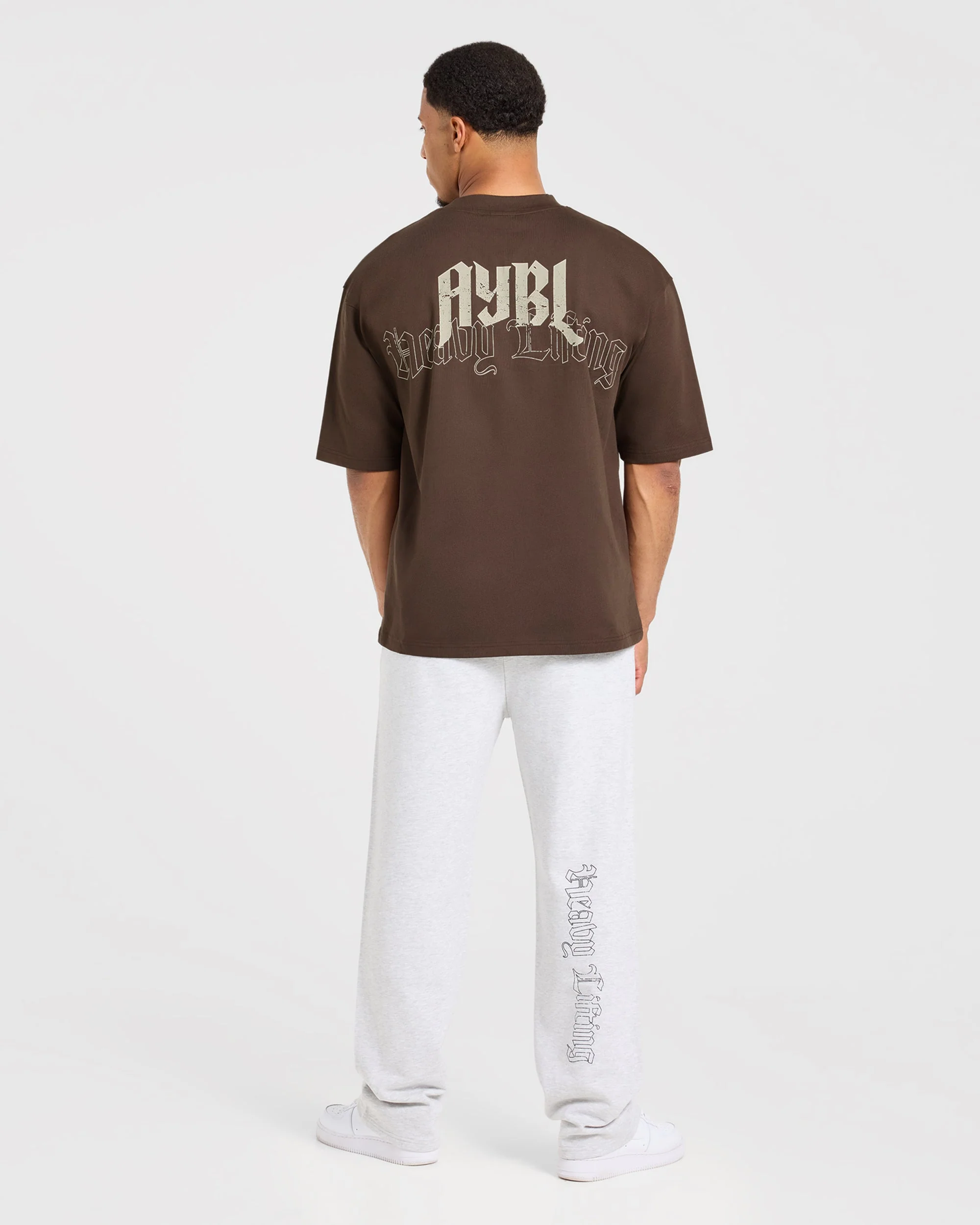 Heavy Lifting Gothic Oversized T Shirt - Marron/Crème - Image 4