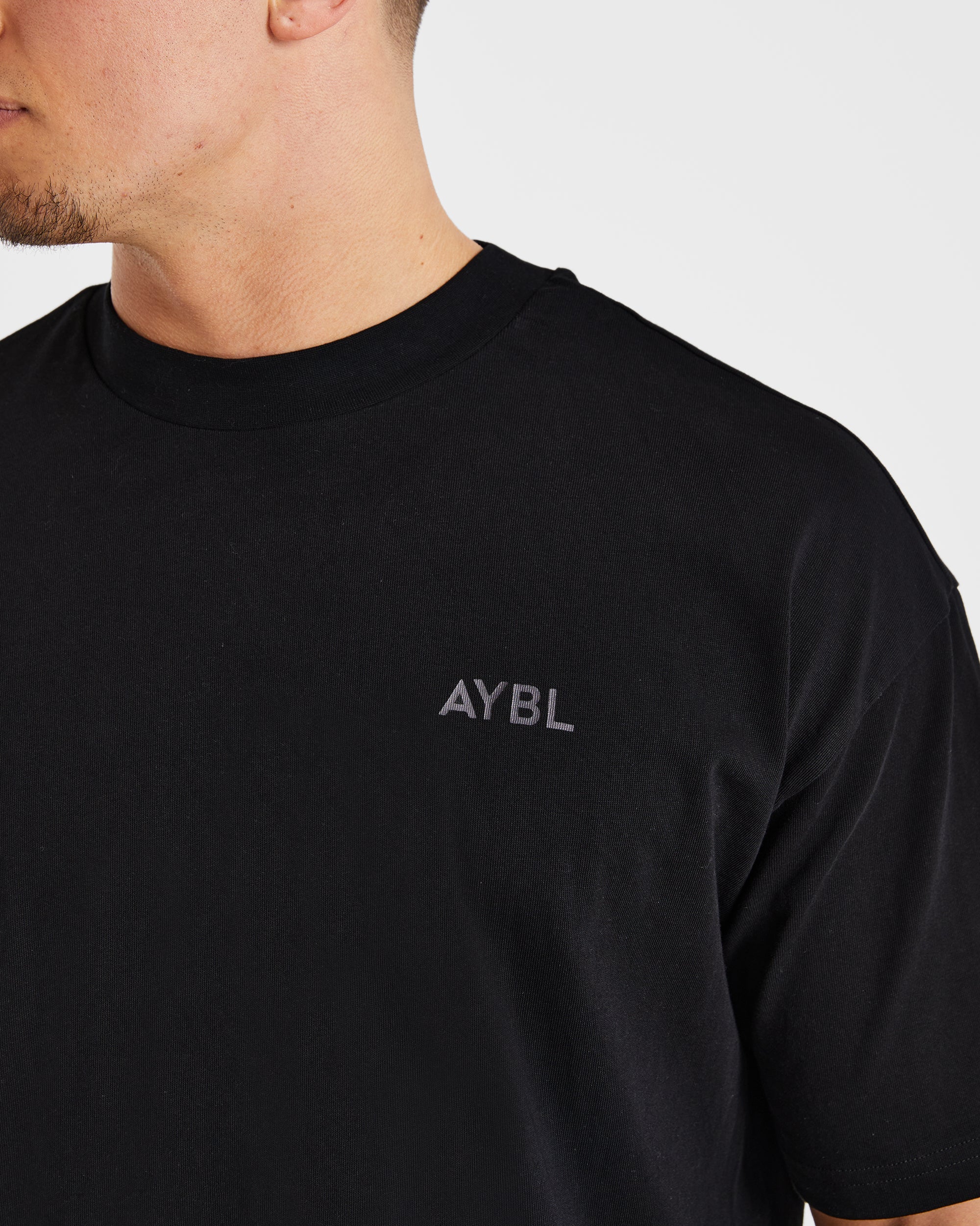 Essential Oversized T Shirt - Noir - Image 6