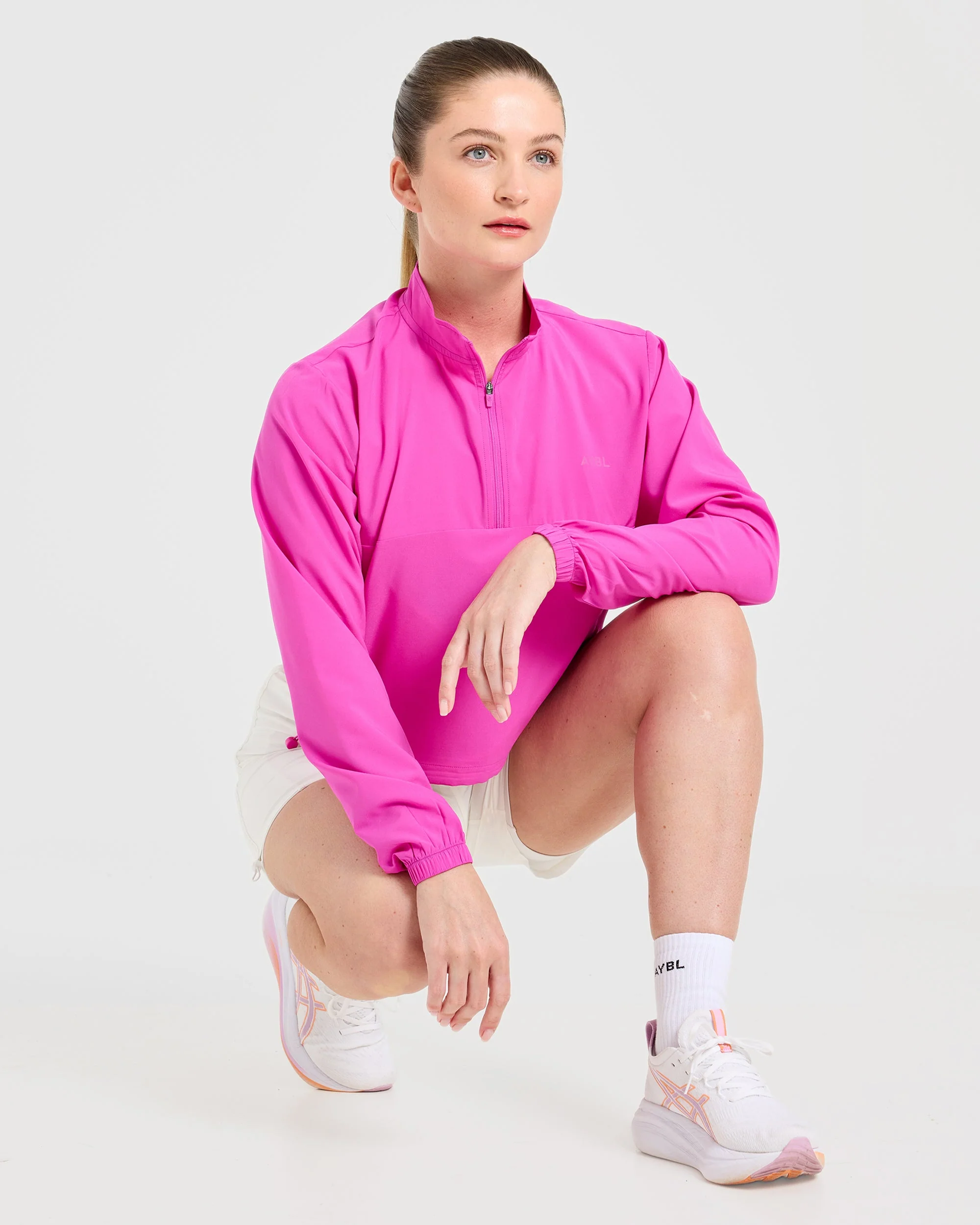 Run 1/2 Zip Jacket - Vibrant Magenta - Image 8