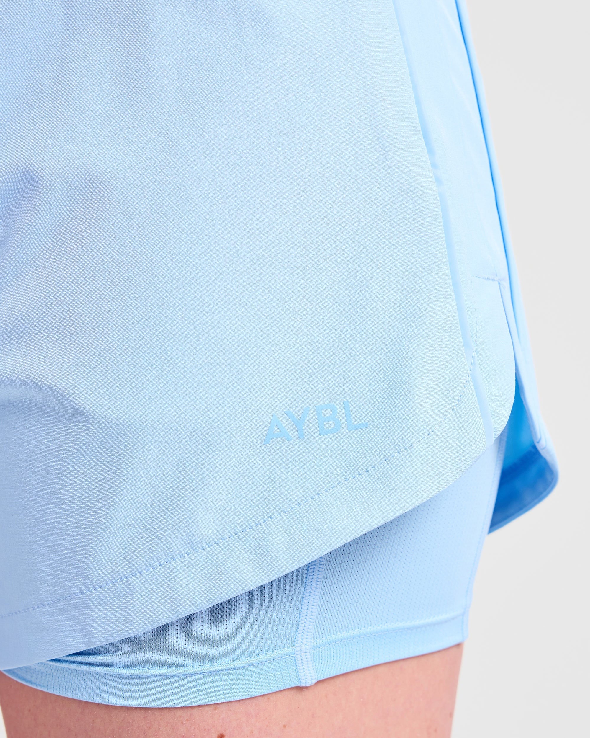 Run 2 in 1 Shorts - Spring Bleu - Image 5