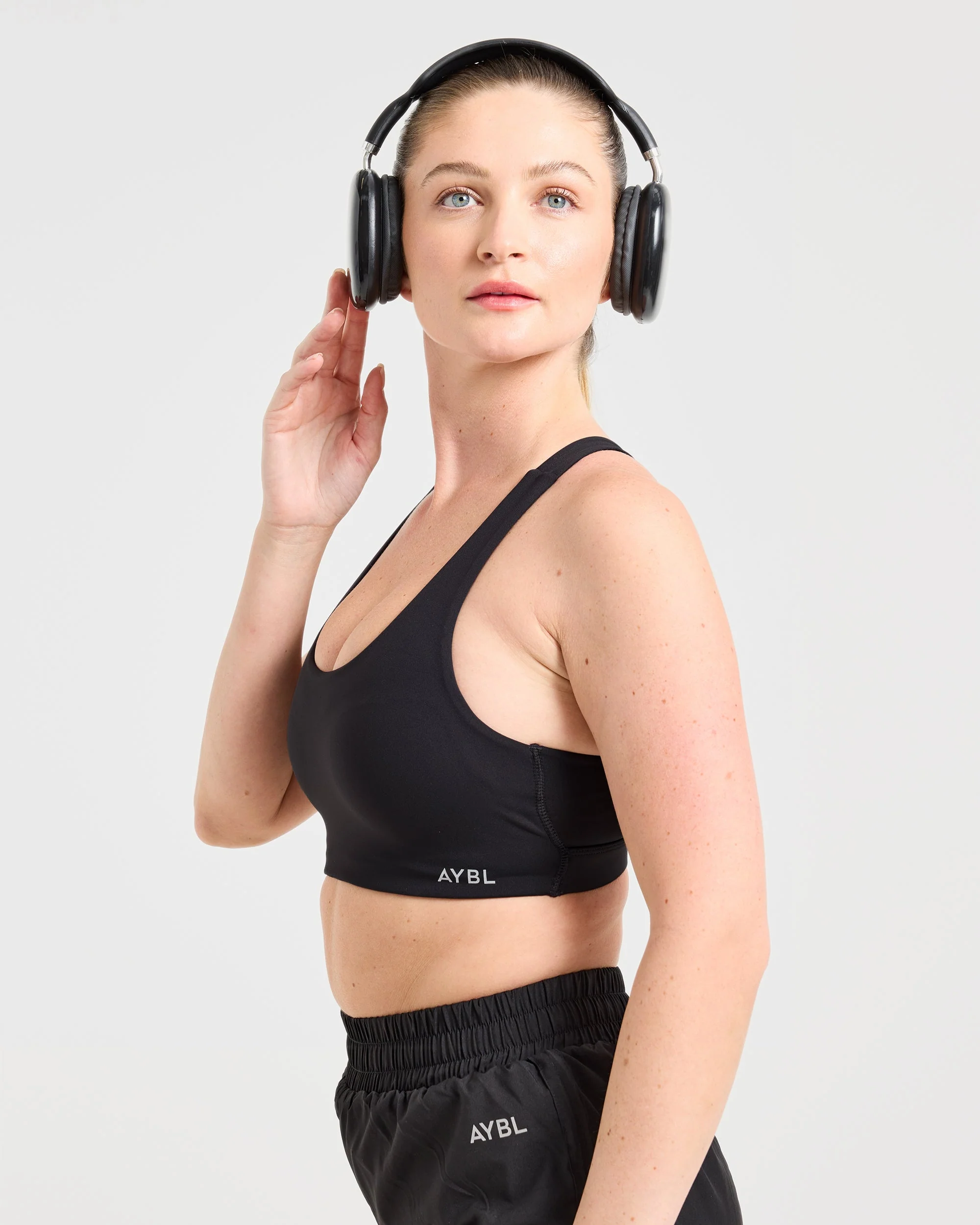 Run Cross Back Sports Bra - Noir - Image 7