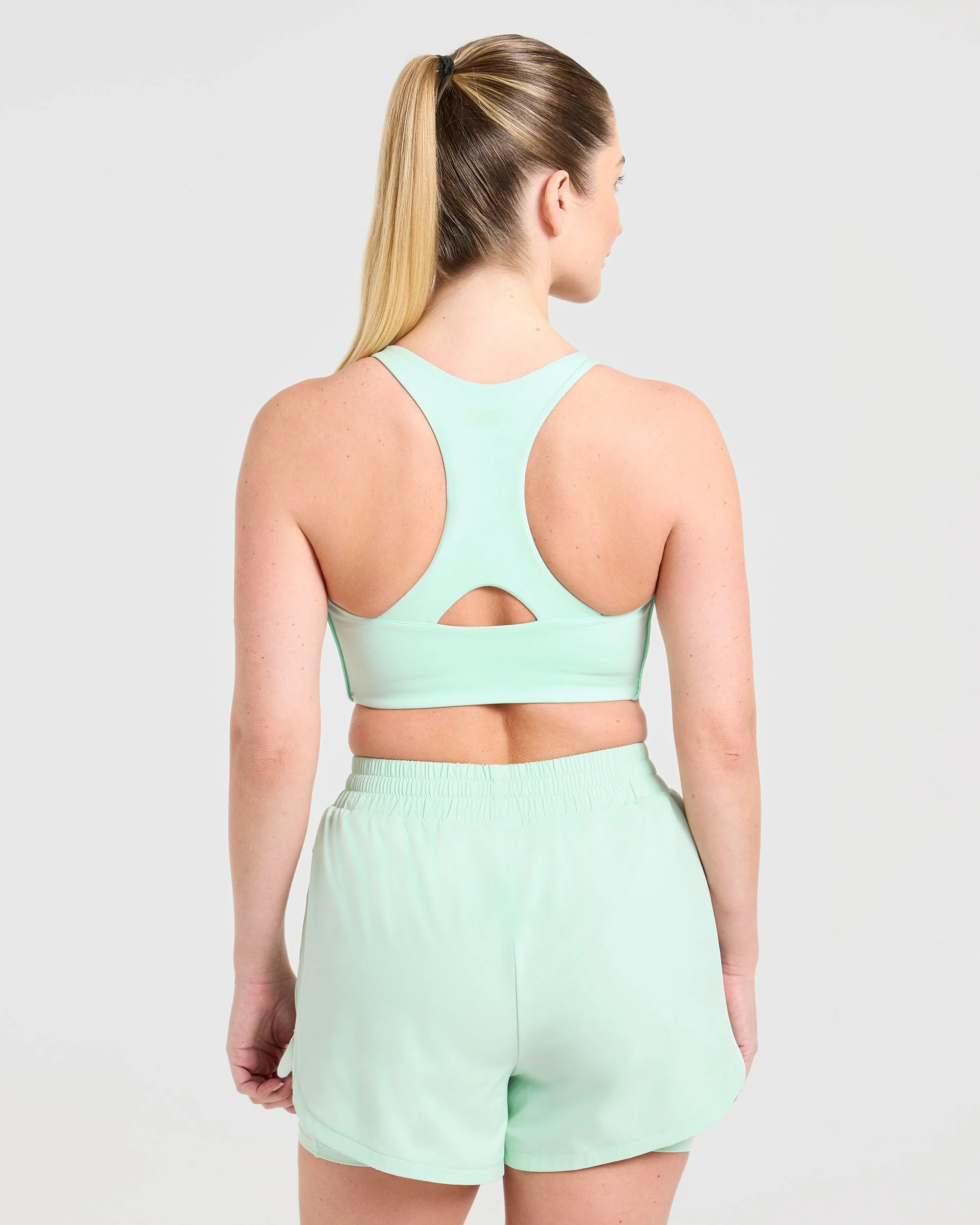 Run Sports Bra - Cool Mint - Image 2