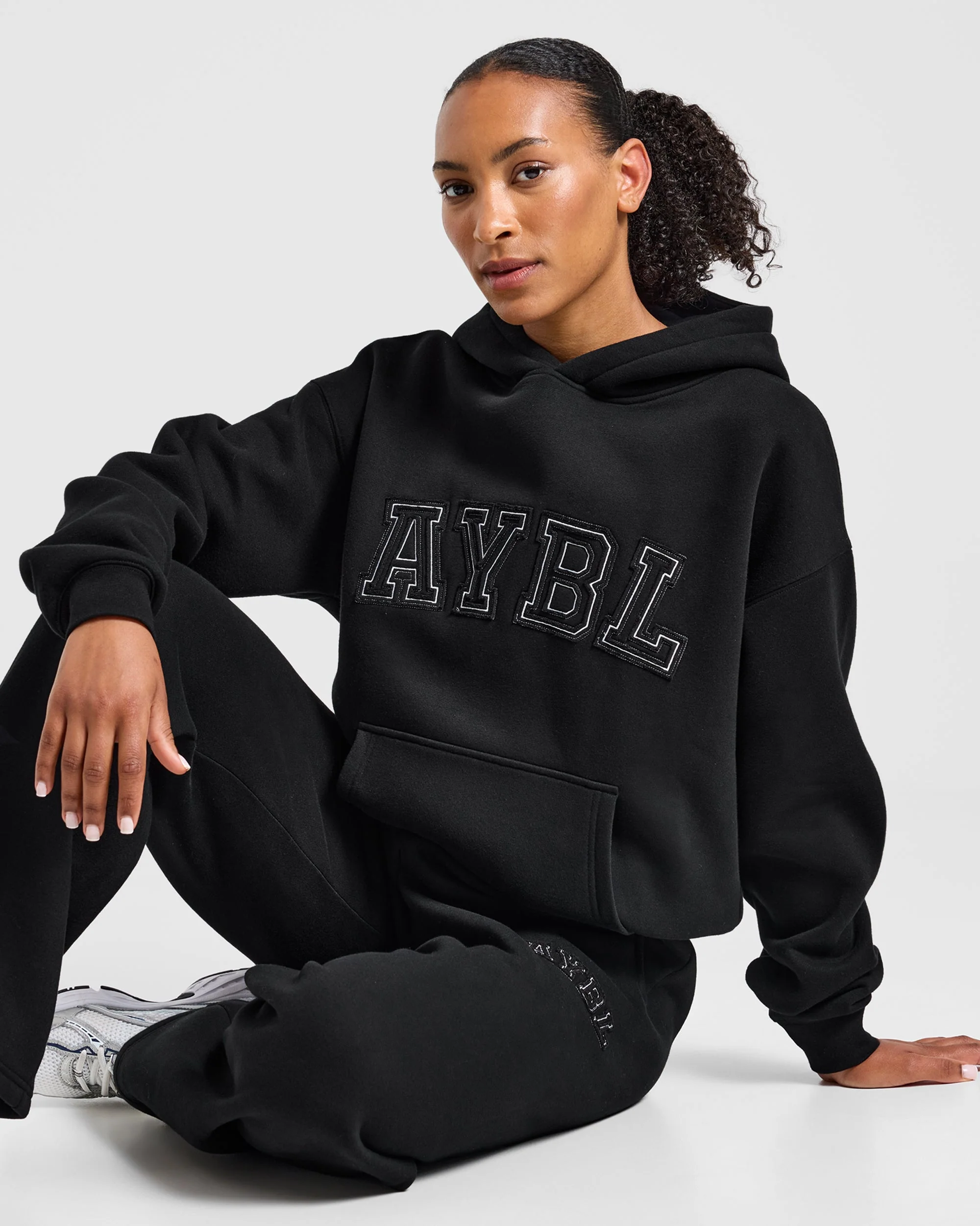Varsity Applique Oversized Hoodie - Noir - Image 8