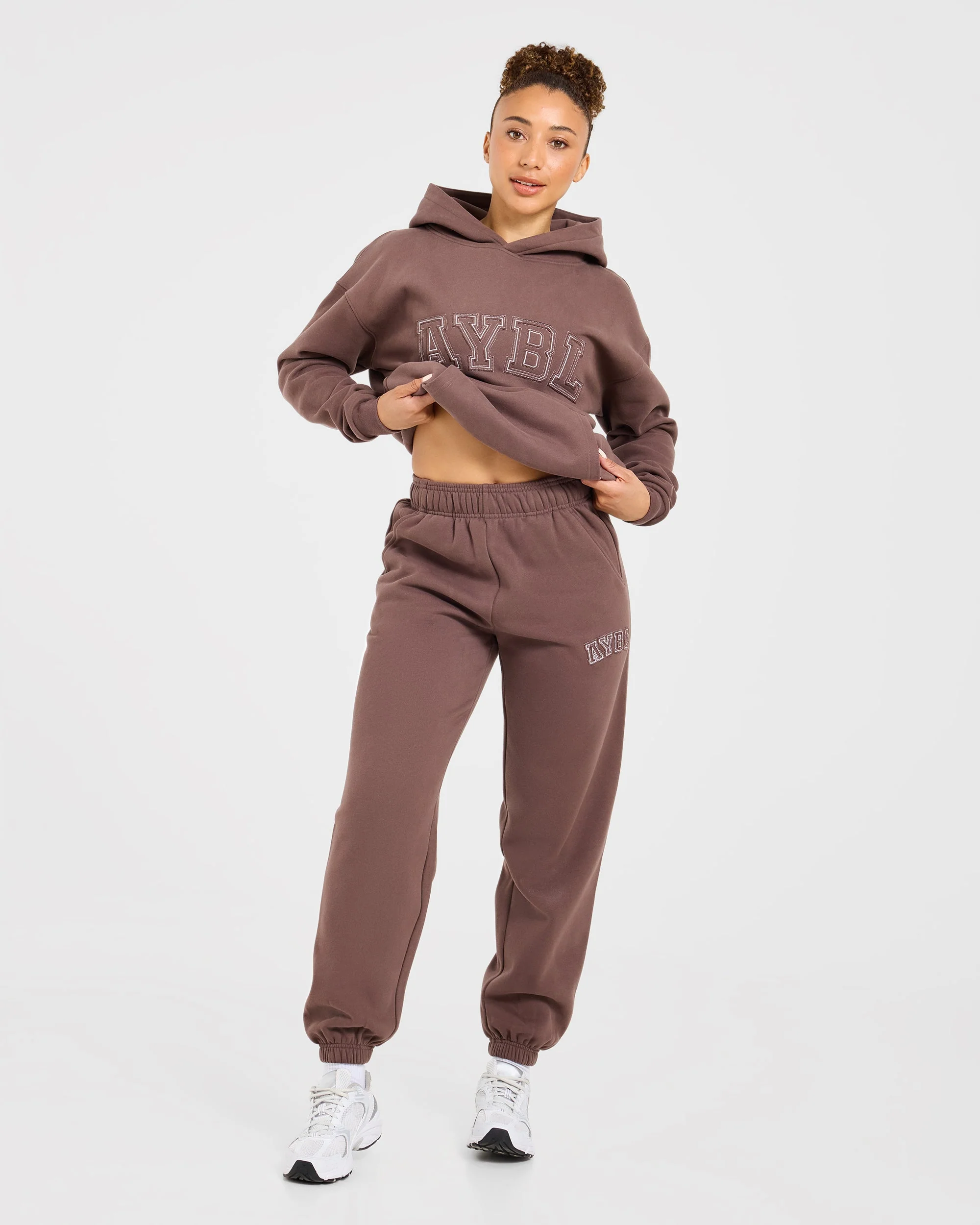 Varsity Applique Oversized Joggers - Marron - Image 7