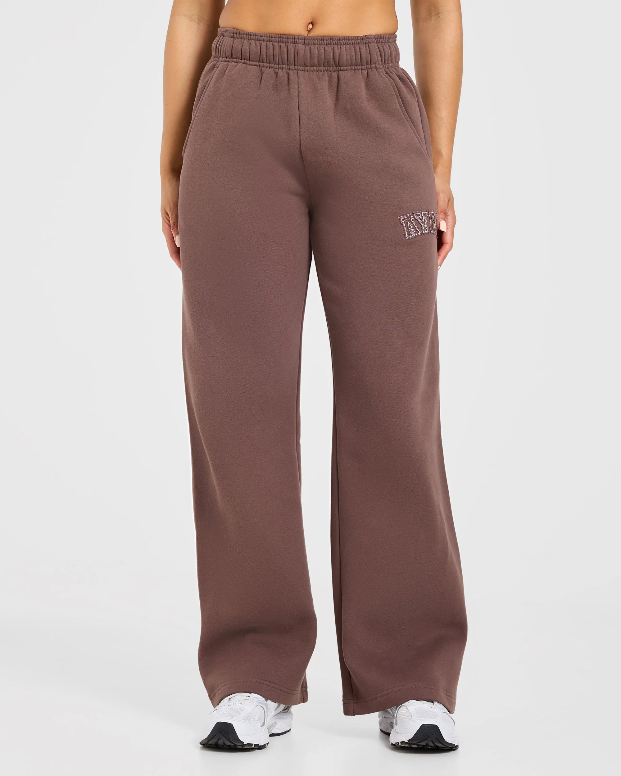Varsity Applique Oversized Straight Leg Joggers - Marron