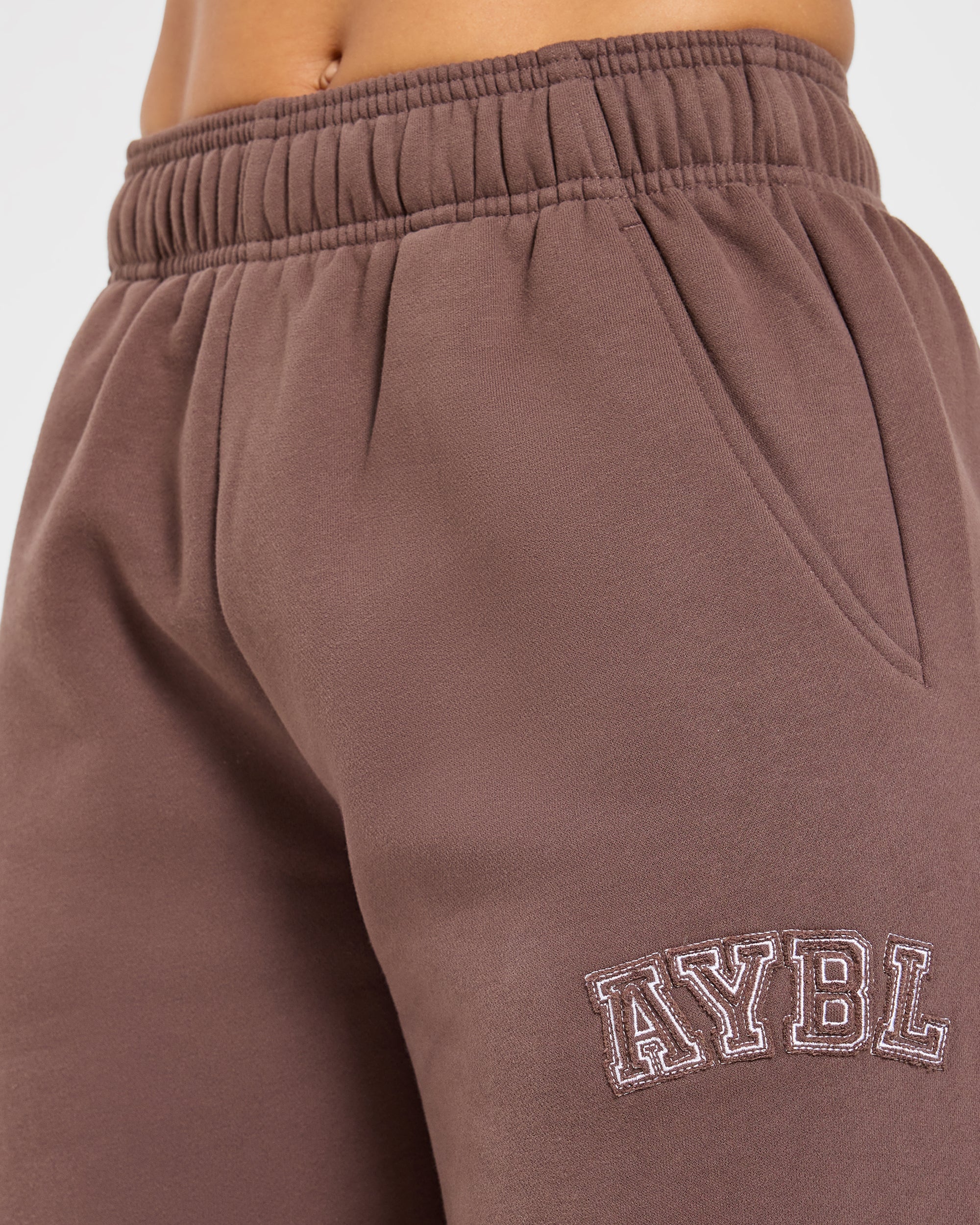 Varsity Applique Oversized Straight Leg Joggers - Marron - Image 5