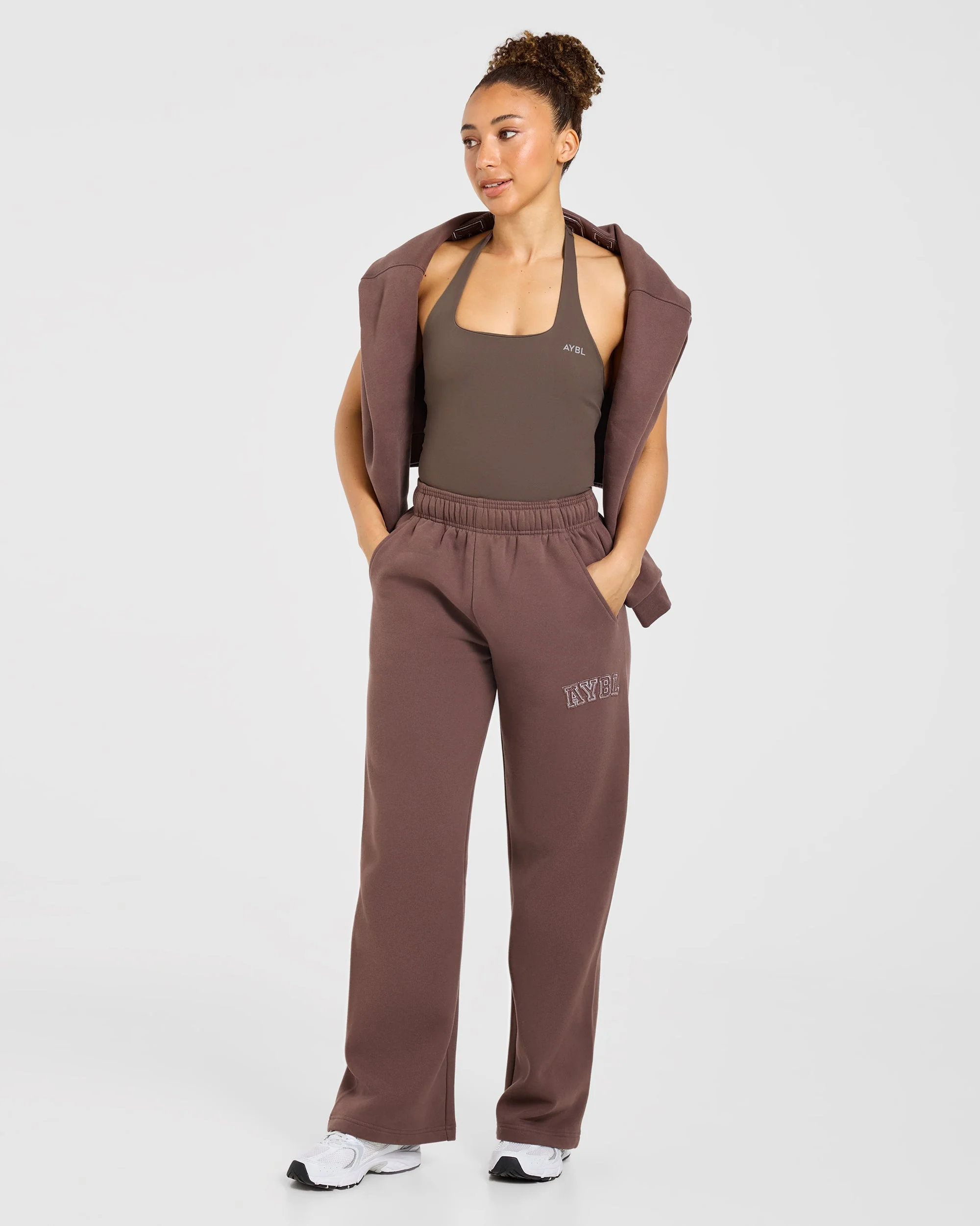 Varsity Applique Oversized Straight Leg Joggers - Marron - Image 8