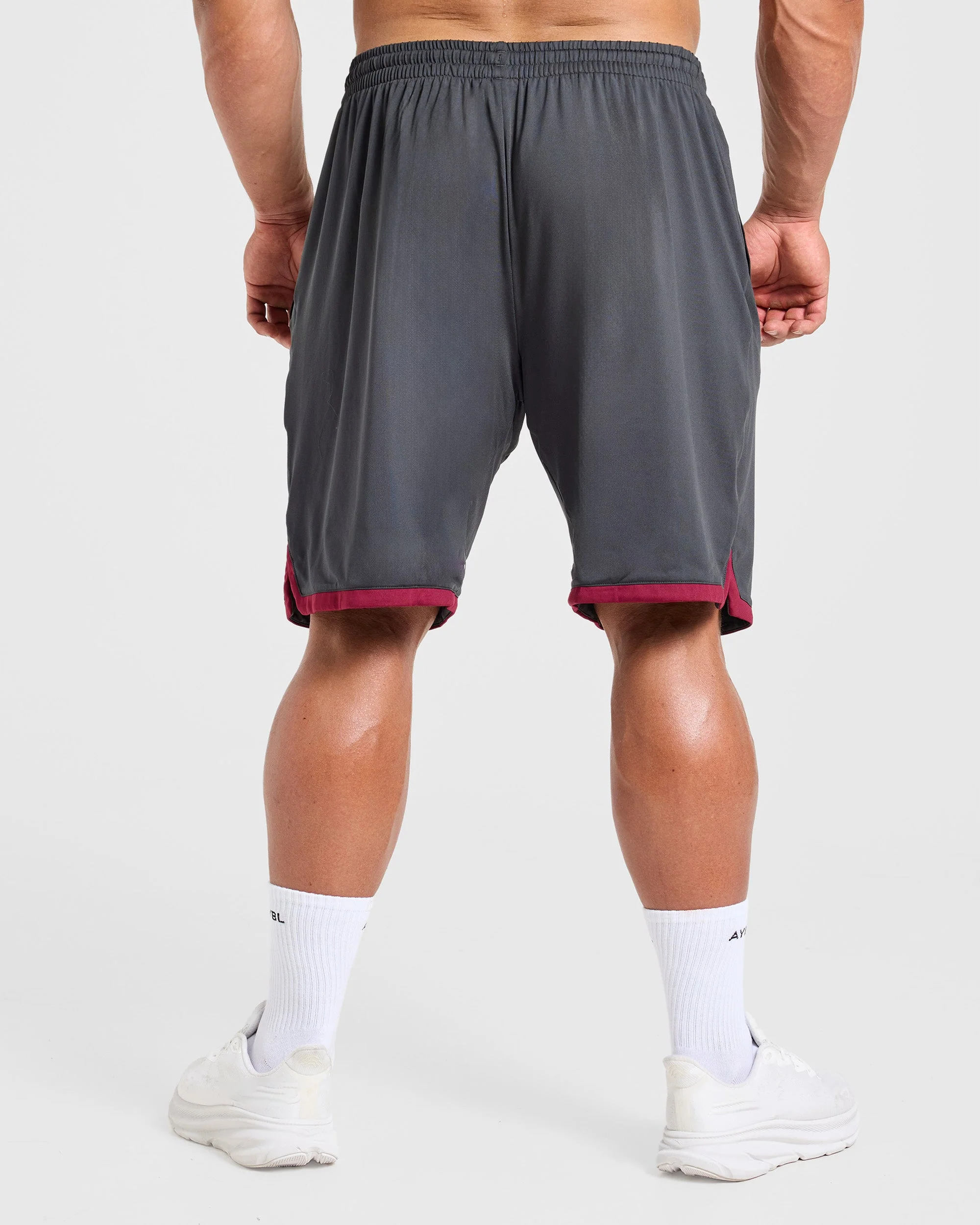 Wesley Vissers x Old School Contrast Shorts - Charcoal - Image 2