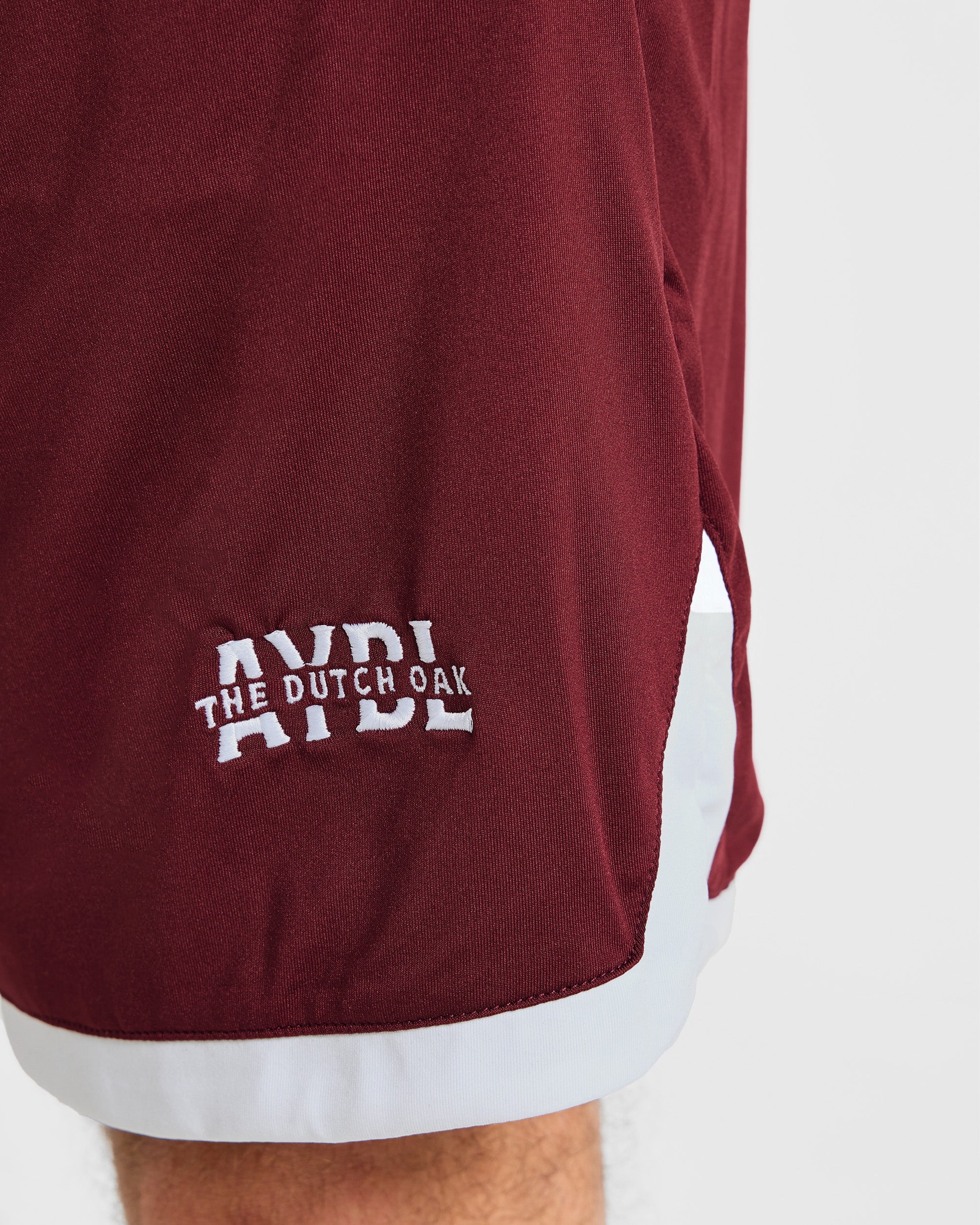 Wesley Vissers x Old School Contrast Shorts - Port Rouge - Image 6